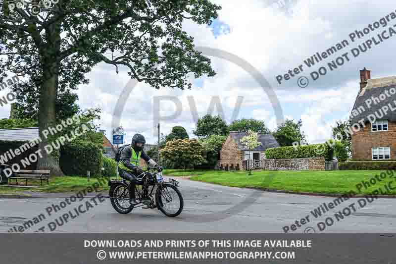 Vintage motorcycle club;eventdigitalimages;no limits trackdays;peter wileman photography;vintage motocycles;vmcc banbury run photographs